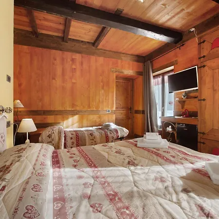 Arthemisia - Rhêmes-notre-dame Maison d'hôtes