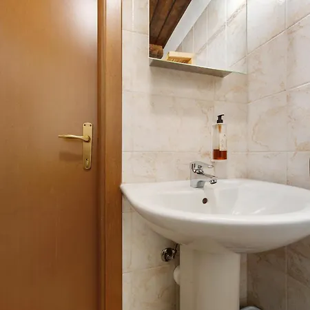 Arthemisia - Rhêmes-notre-dame Casa de hóspedes 3*