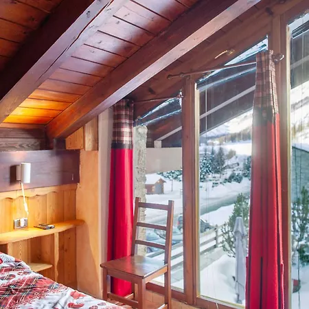 Casa de hóspedes Arthemisia - Rhêmes-notre-dame 3*