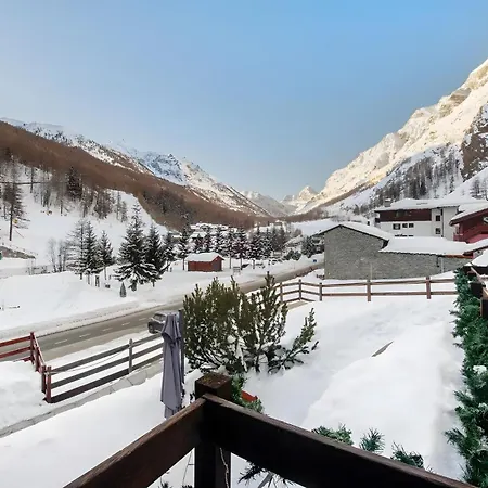 Casa de hóspedes Arthemisia - Rhêmes-notre-dame 3*